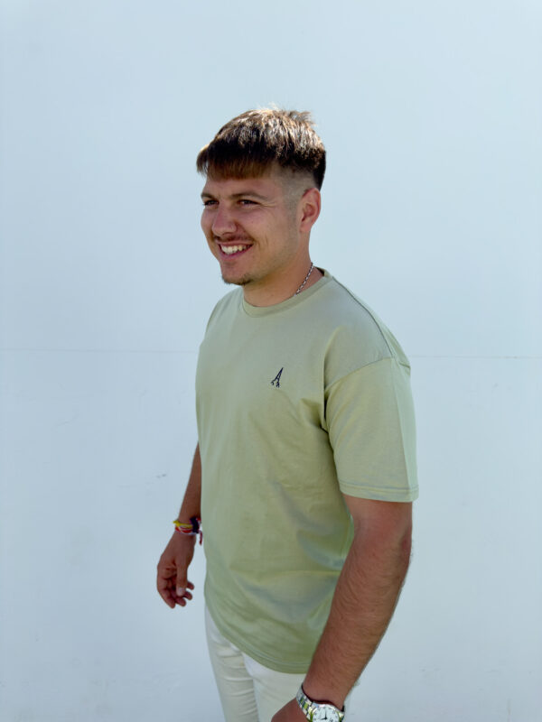 Camiseta Nazarena Unisex - Verde - Imagen 3