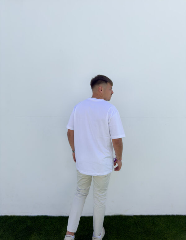 Camiseta Nazarena Oversize Unisex - Blanco - Imagen 3