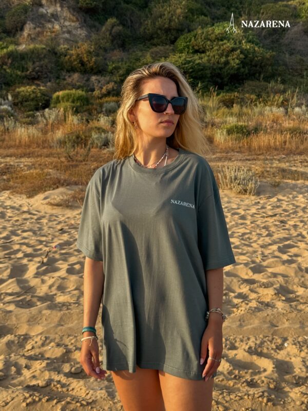 Camiseta Oversize Unisex Verde Salvia Personalizable - Imagen 2